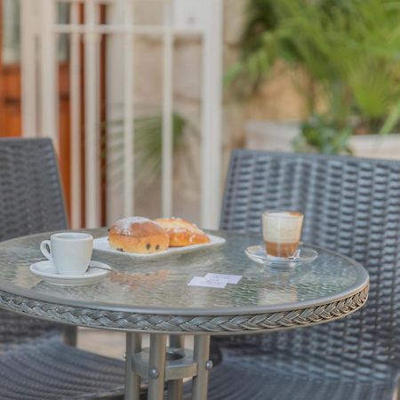Casa Romito Panzió Trani Kültér fotó