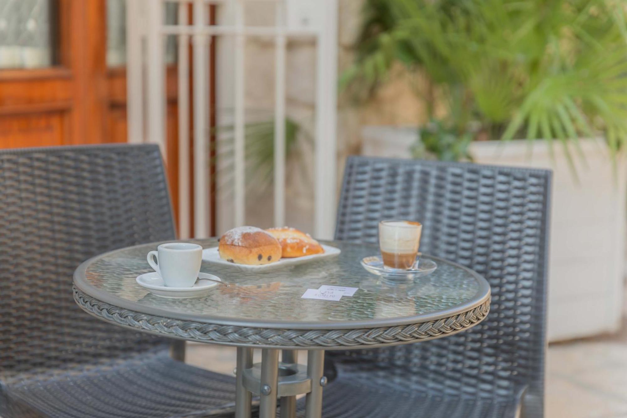 Casa Romito Panzió Trani Kültér fotó